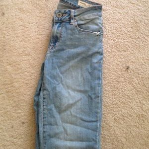 High waisted light wash jeans