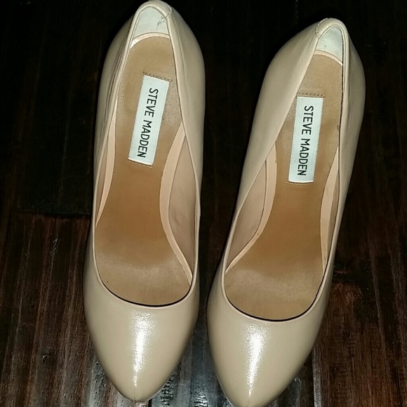 Nude heels - Picture 4 of 4