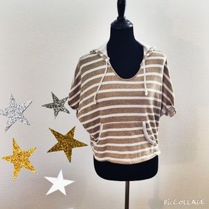 Striped Crop Top with Hood 💛