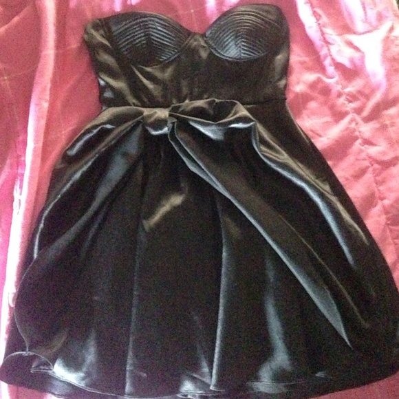 Black forever 22 dress