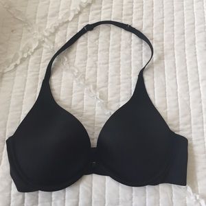 Never worn Victoria Secret Halter bra