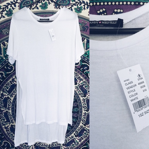 Brandy Melville Tops - Brandy Melville Slit White Tee