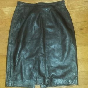 Genuine leather skirt
