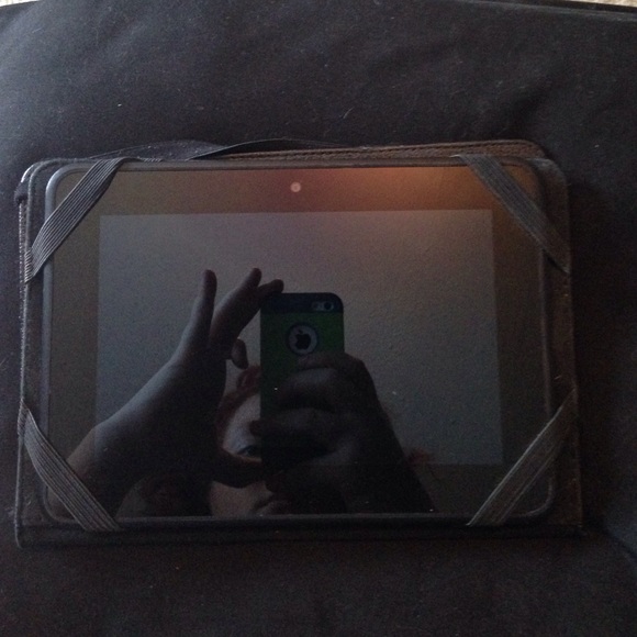 HD Kindle Fire with case