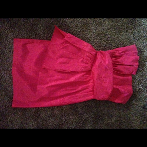 Pink window dress