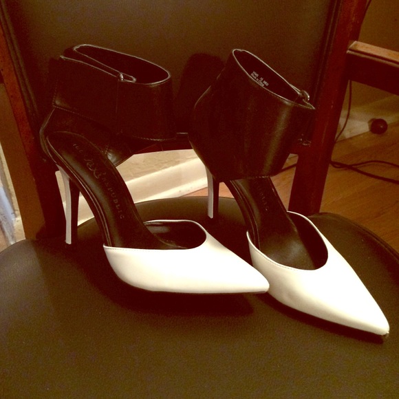 Rock Republic heels worn twice