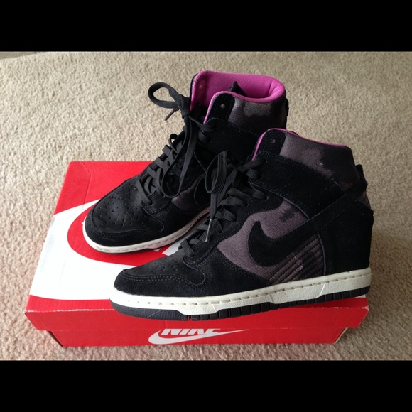 Nike dunk sky hi wedge sneakers 6.5