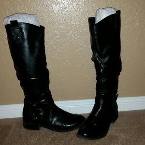 Black Boots