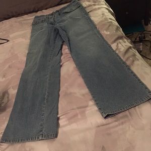 💙💙 Cute pocket for these pair of jeans 👖 ! Size 8:)