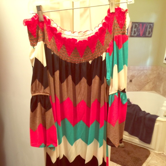 Boutique chevron dress L