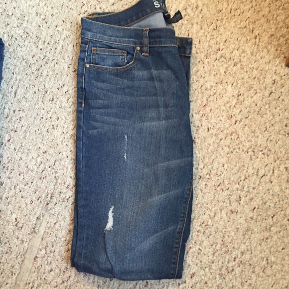 Jeans - Picture 2 of 2