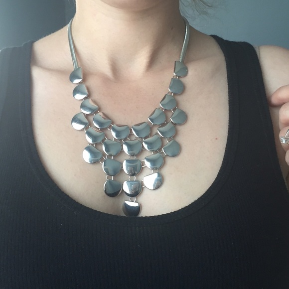 Brand new silver neckless - Picture 3 of 3