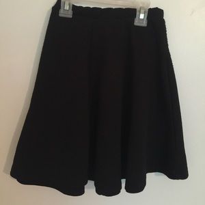 LA hearts skater skirt!