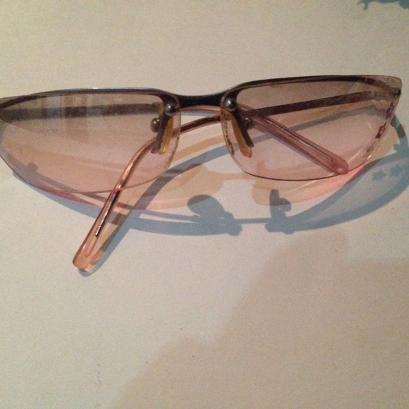 Pink sunglasses - Picture 1 of 2