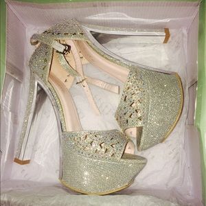 6 inch heels with 4inch platform and ankle strap