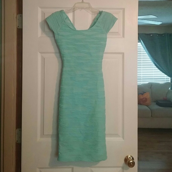Gorgeous teal dress