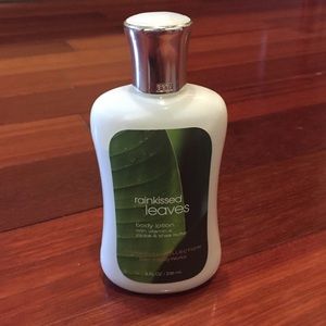 Bbw rain kissed body lotion
