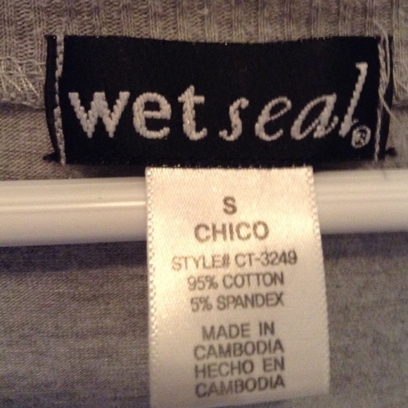 Button up sweater - Picture 2 of 2