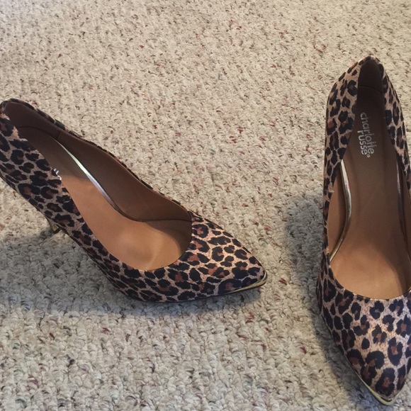 Cheetah pumps - Picture 1 of 2