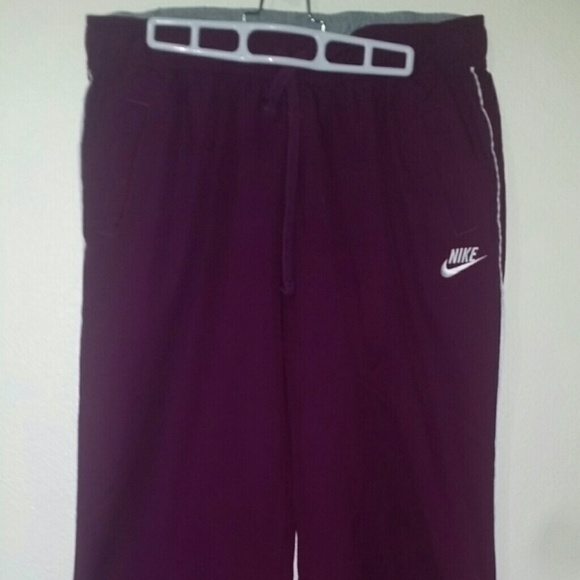 Nike windbreaker pants