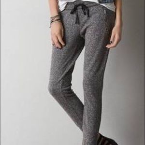 American eagle jogger xs