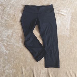 Lululemon Athletica Black Stripe Capri