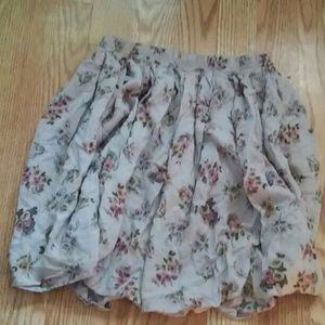 High wasted floral skirt