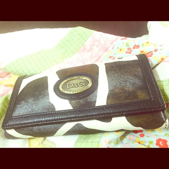 Dolce &gabbana wallet💞