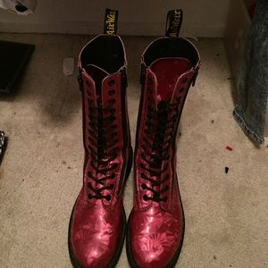 I am selling a size 8 pair of doc martens