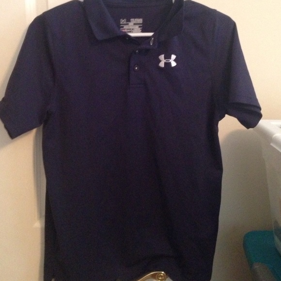Youth XL under armour collar