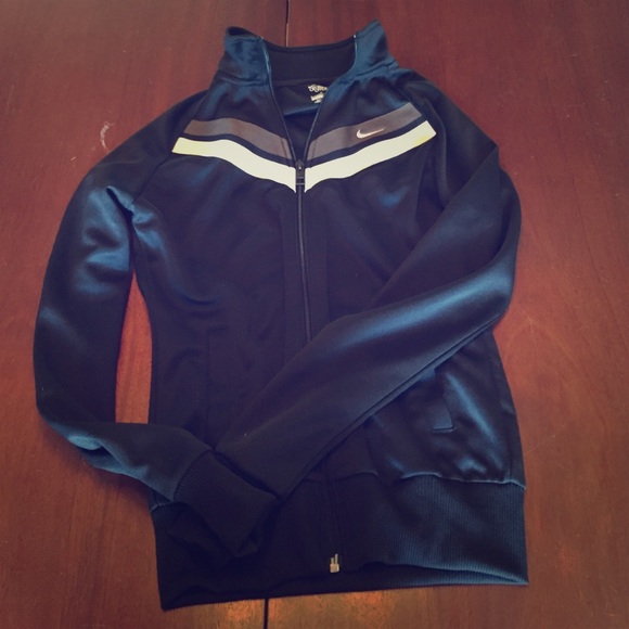 Nike Women's Black Running Jacket