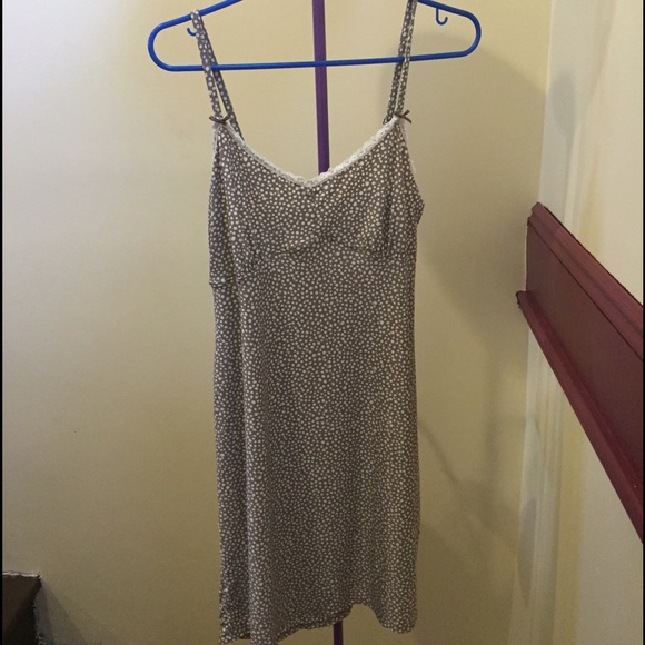 ***SOLD***Nightie + Robe Intimates Set - Picture 2 of 4