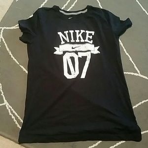 Nike women large shirt