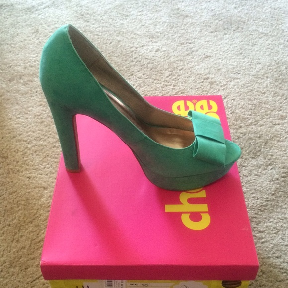 Charlotte Russe Teal Peep Toe Pump with Bow