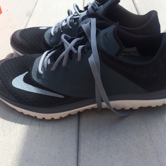 TRADED - Picture 2 of 3