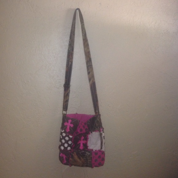 camo shoulder purse