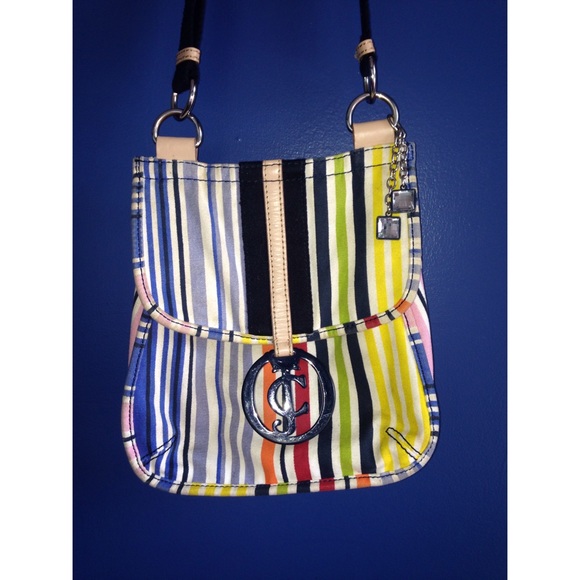 Juicy couture cross over - Picture 1 of 3