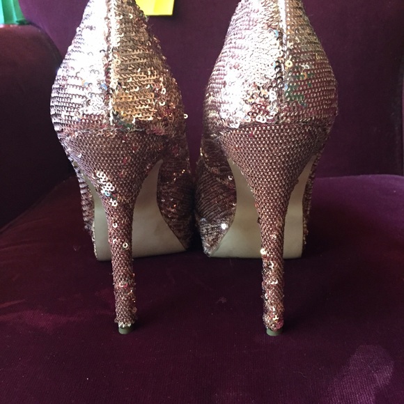 Shoes - Picture 2 of 2