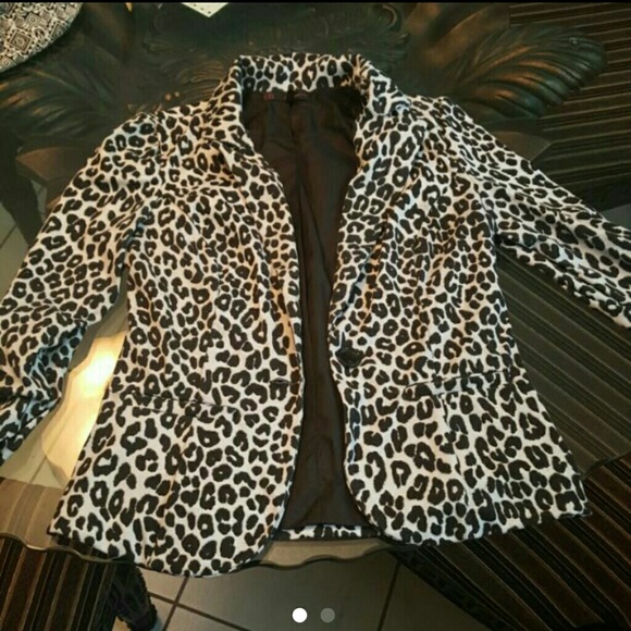 Cheetah blazer