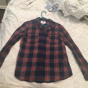 Item: flannel long sleeve shirt!