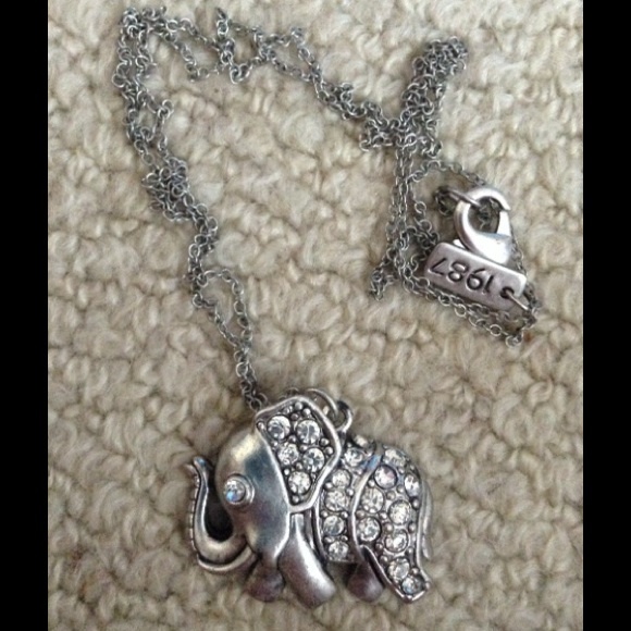 Long Chain Elephant Necklace - Picture 1 of 3