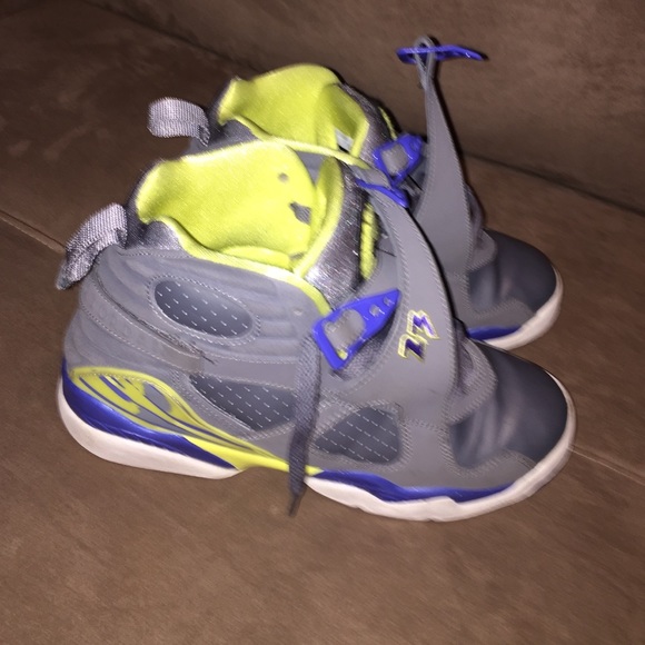 Jordan Shoes - Retro 8s