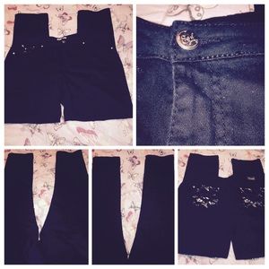 🔴NWOT- new never washed Black Embellished Jeans🔴
