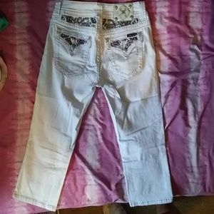 Miss Me white denim Capri pant