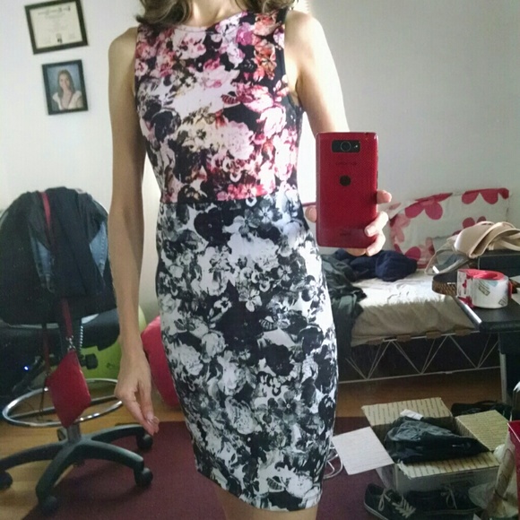 ~BUNDLED~ NWT Topshop bodycon dress - Picture 3 of 4