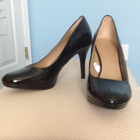 Classic Black Close Toed Heels