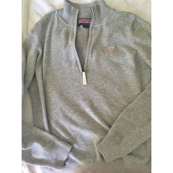 Vineyard Vines 1/4-Zip Sweater in Gray