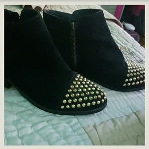 Steve Madden booties