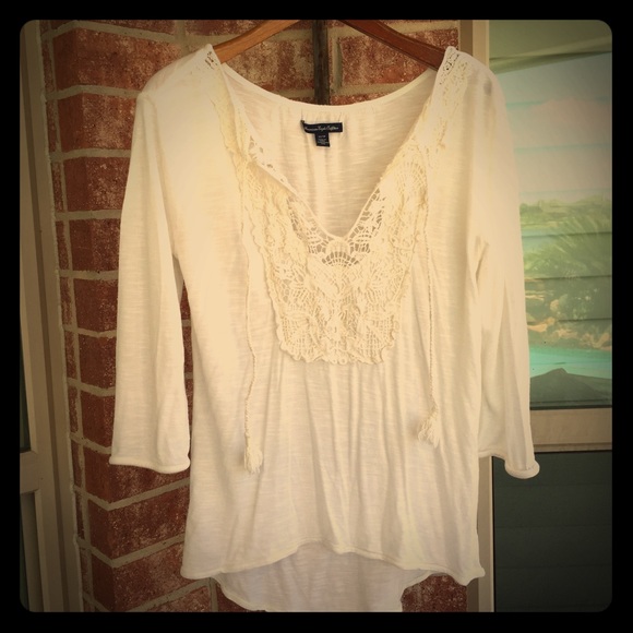 Adorable American Eagle Blouse :)