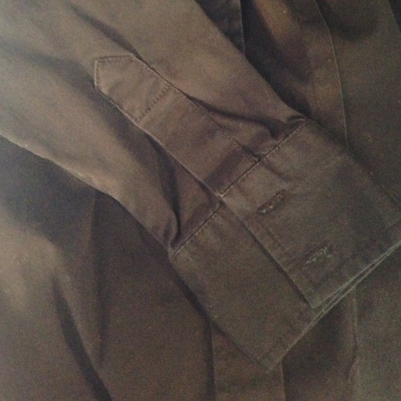 Black button up by Gap - Picture 3 of 4